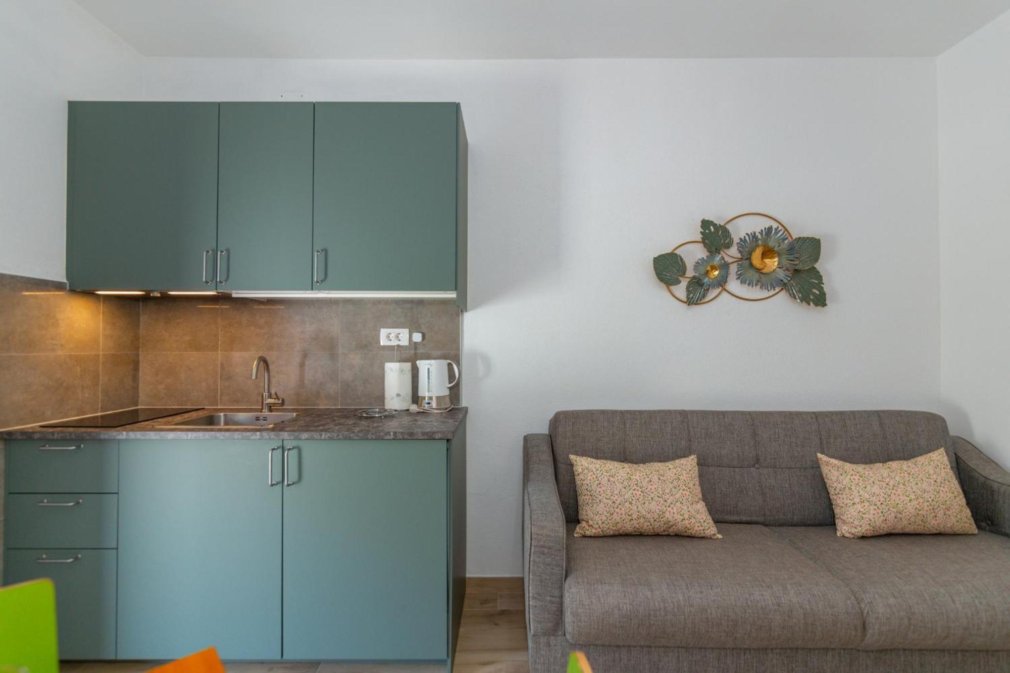 City Center Ana Apartments Makarska Esterno foto