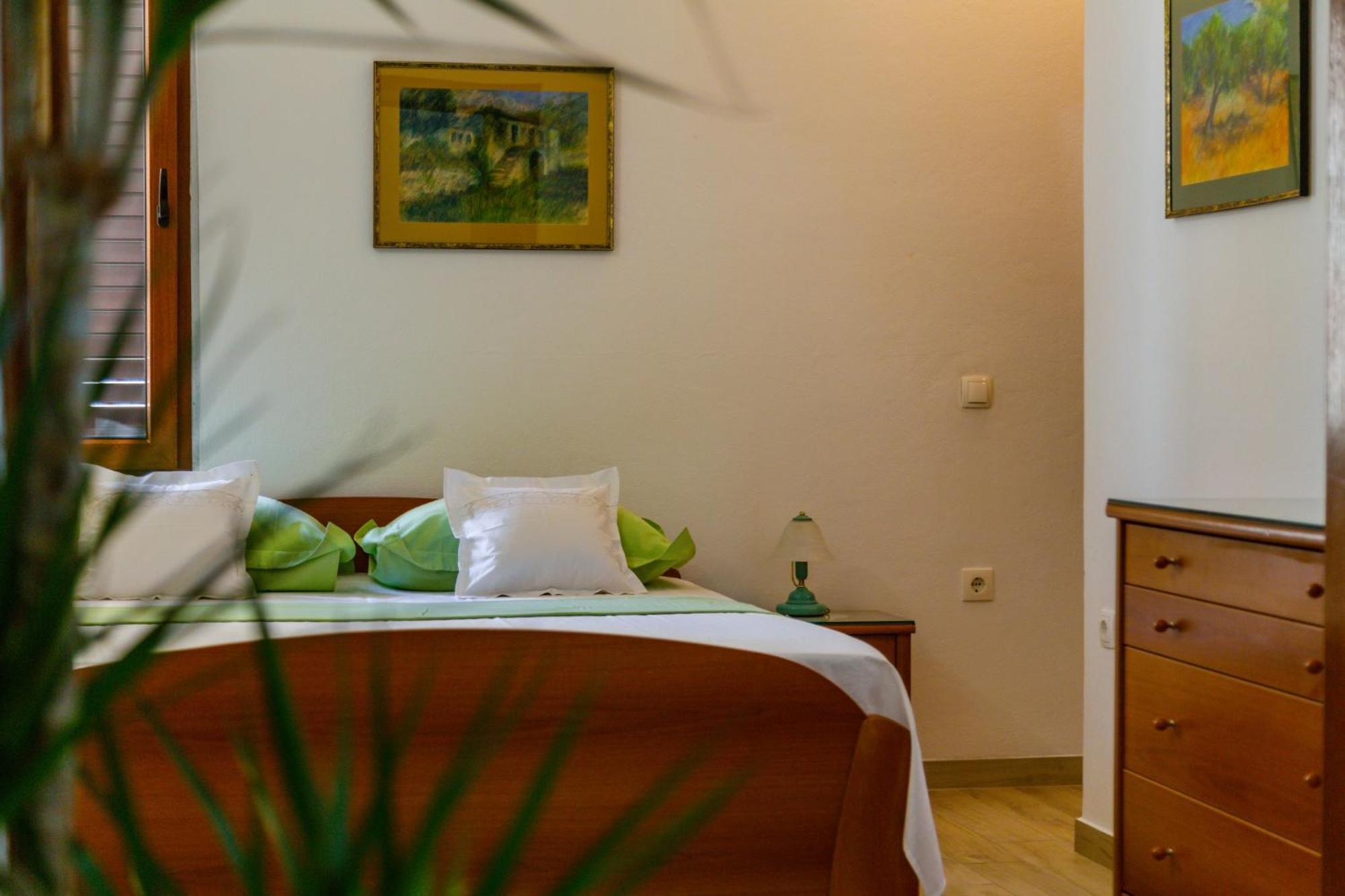 City Center Ana Apartments Makarska Esterno foto
