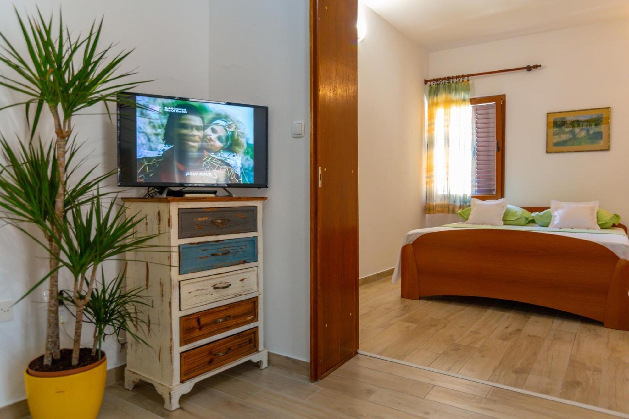 City Center Ana Apartments Makarska Esterno foto
